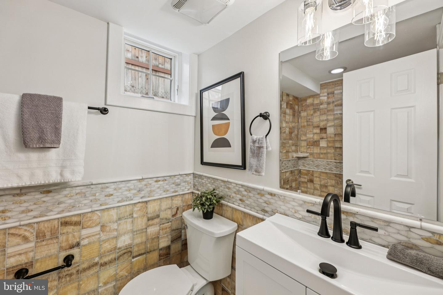 1357 LAWRENCE ST NE, WASHINGTON, District Of Columbia 20017, 6 Bedrooms Bedrooms, ,4 BathroomsBathrooms,Residential,For sale,1357 LAWRENCE ST NE,DCDC2205564 MLS # DCDC2205564