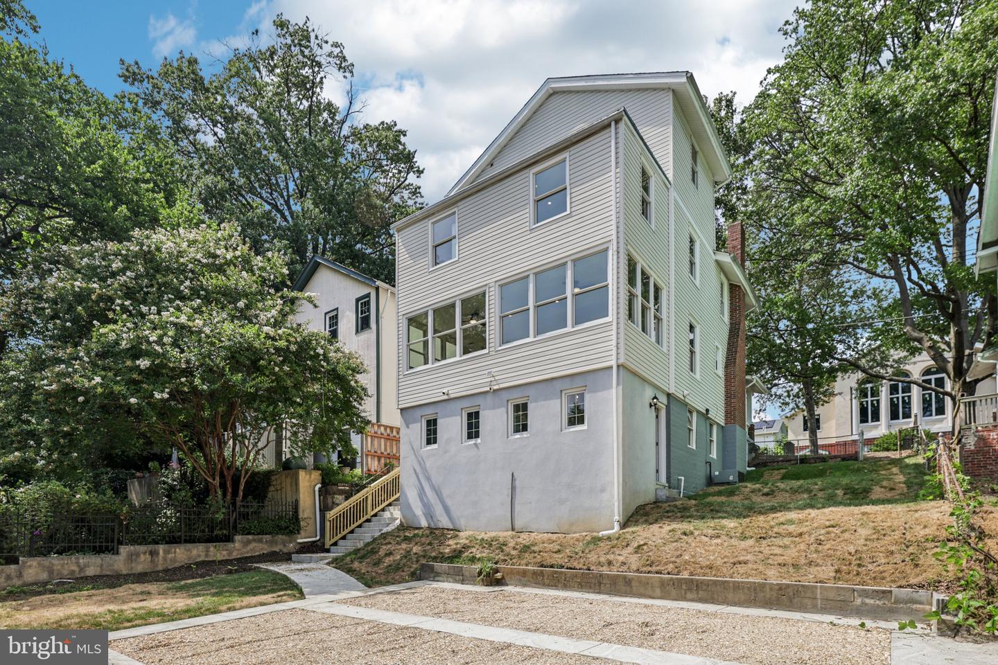 1357 LAWRENCE ST NE, WASHINGTON, District Of Columbia 20017, 6 Bedrooms Bedrooms, ,4 BathroomsBathrooms,Residential,For sale,1357 LAWRENCE ST NE,DCDC2205564 MLS # DCDC2205564