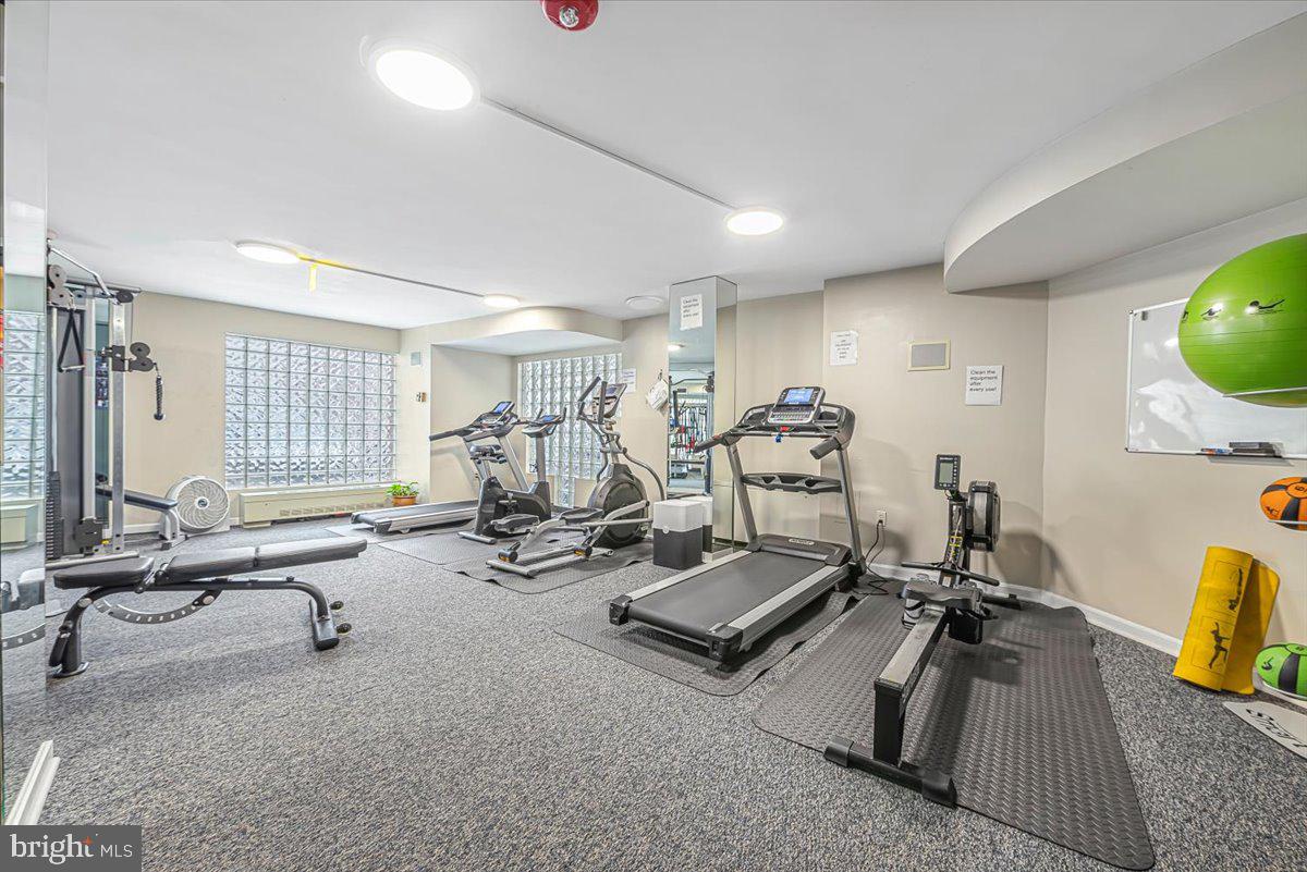 1239 VERMONT AVE NW #902, WASHINGTON, District Of Columbia 20005, 2 Bedrooms Bedrooms, ,2 BathroomsBathrooms,Residential,For sale,1239 VERMONT AVE NW #902,DCDC2205780 MLS # DCDC2205780