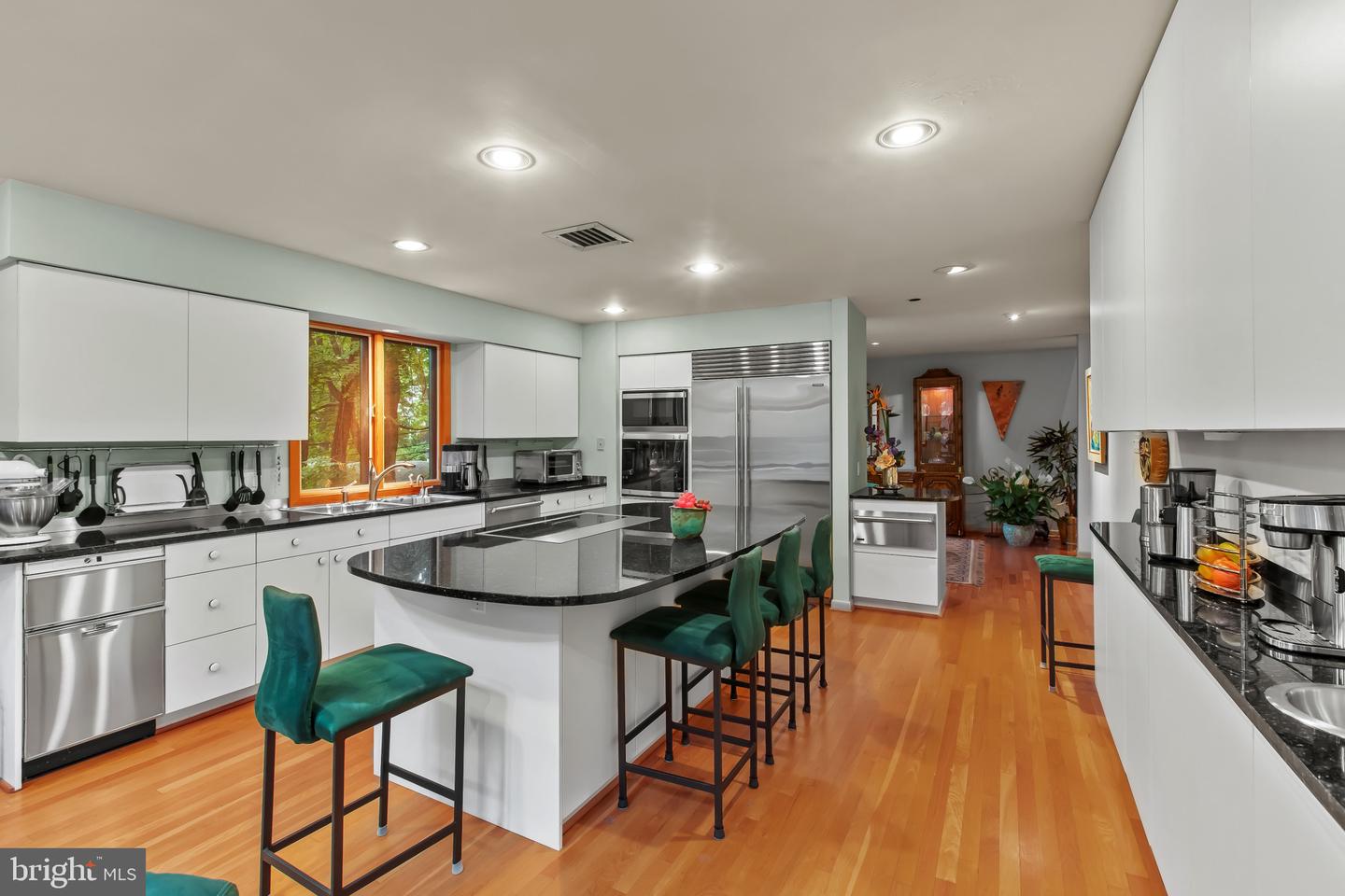 5211 MACARTHUR TER NW, WASHINGTON, District Of Columbia 20016, 4 Bedrooms Bedrooms, ,2 BathroomsBathrooms,Residential,For sale,5211 MACARTHUR TER NW,DCDC2205948 MLS # DCDC2205948