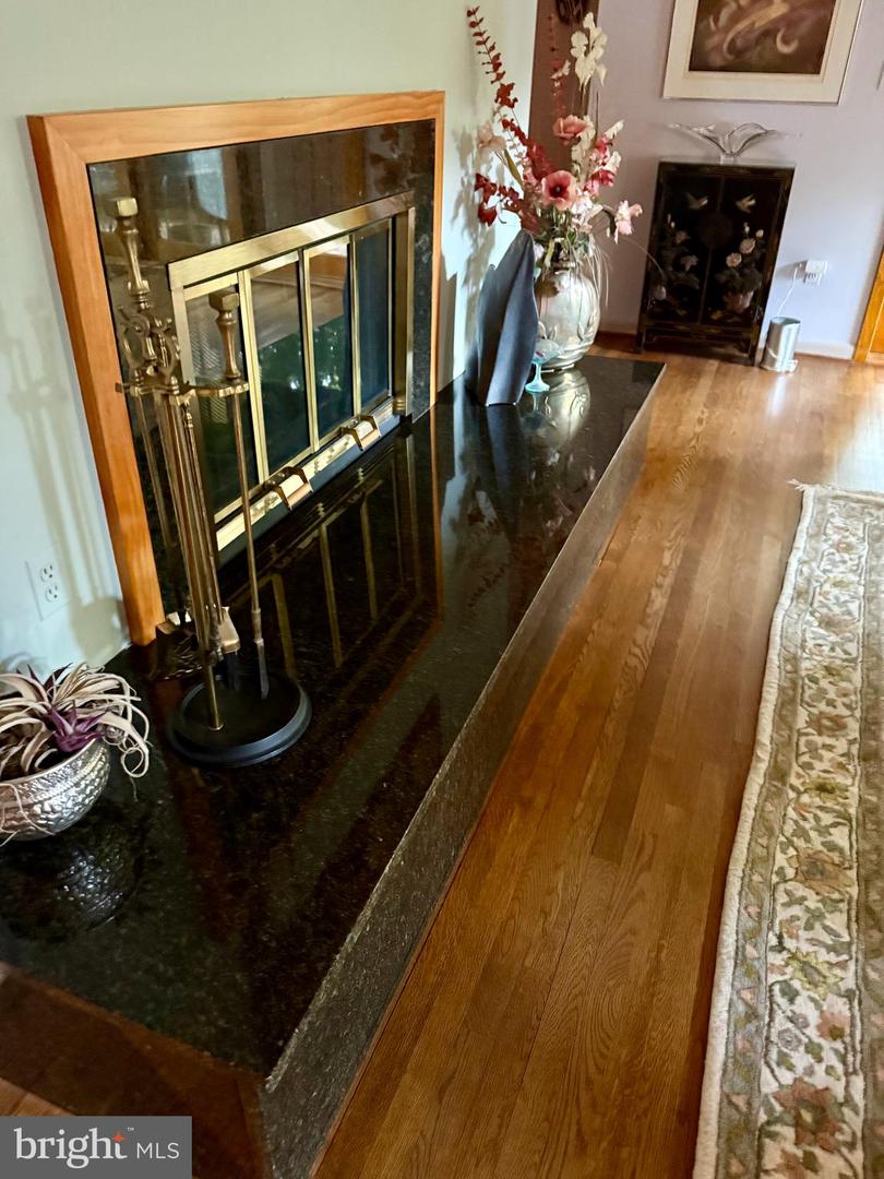 5211 MACARTHUR TER NW, WASHINGTON, District Of Columbia 20016, 4 Bedrooms Bedrooms, ,2 BathroomsBathrooms,Residential,For sale,5211 MACARTHUR TER NW,DCDC2205948 MLS # DCDC2205948