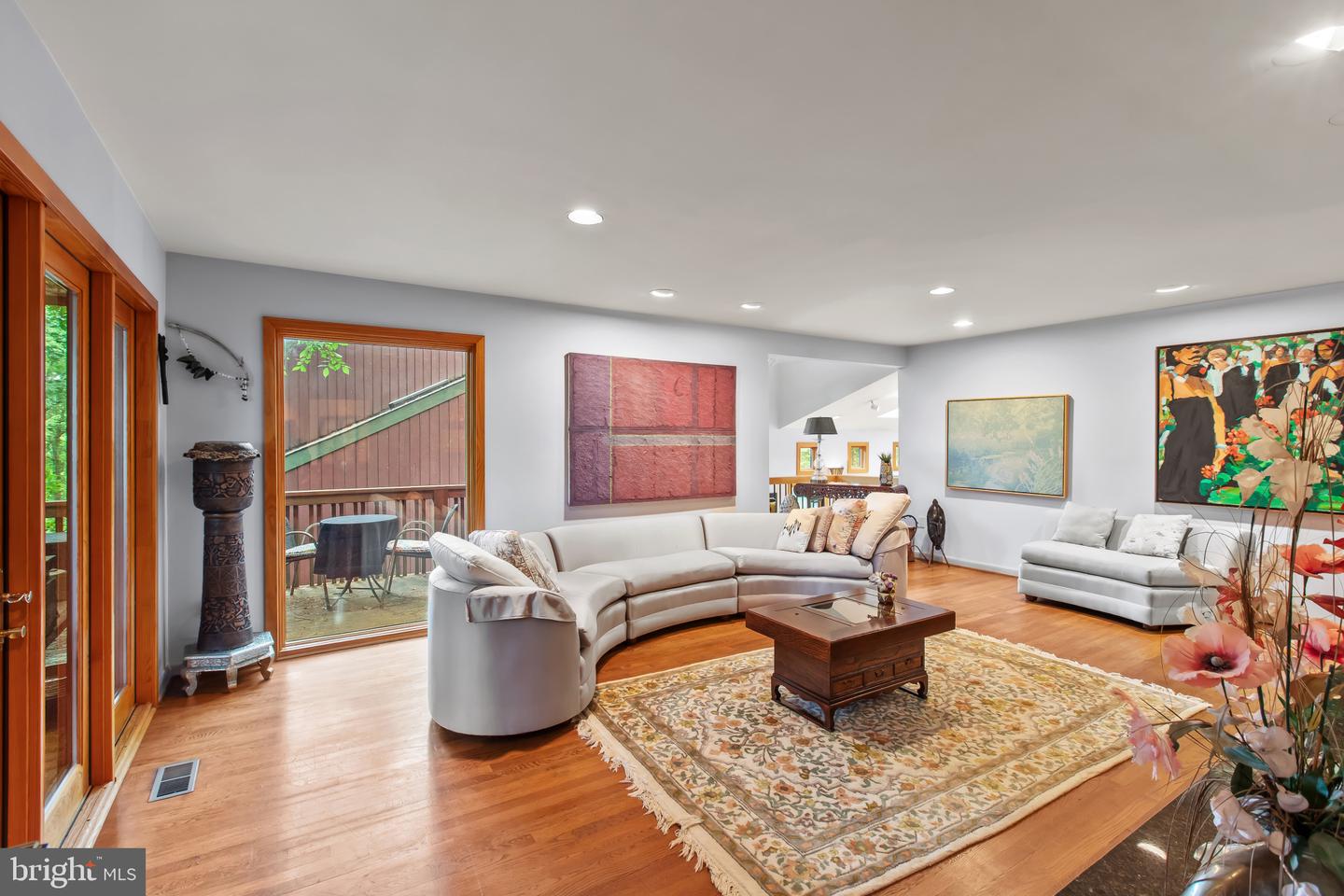 5211 MACARTHUR TER NW, WASHINGTON, District Of Columbia 20016, 4 Bedrooms Bedrooms, ,2 BathroomsBathrooms,Residential,For sale,5211 MACARTHUR TER NW,DCDC2205948 MLS # DCDC2205948