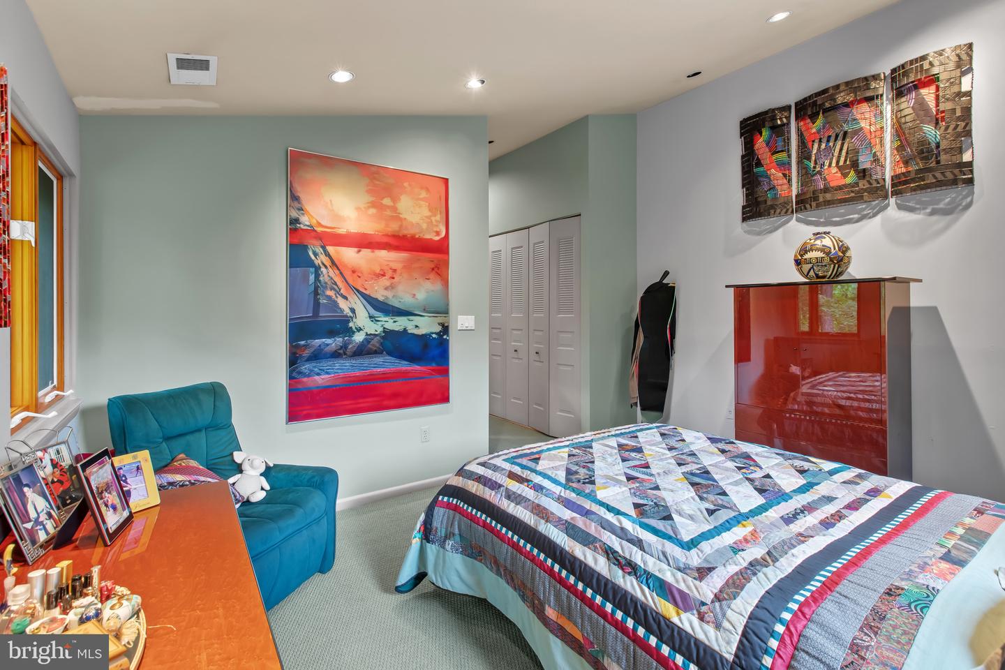 5211 MACARTHUR TER NW, WASHINGTON, District Of Columbia 20016, 4 Bedrooms Bedrooms, ,2 BathroomsBathrooms,Residential,For sale,5211 MACARTHUR TER NW,DCDC2205948 MLS # DCDC2205948