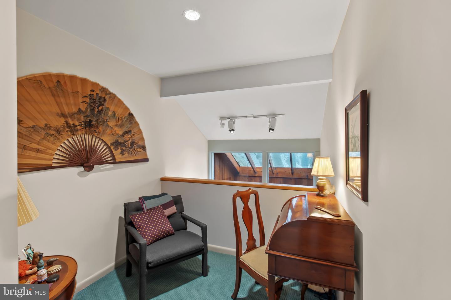 5211 MACARTHUR TER NW, WASHINGTON, District Of Columbia 20016, 4 Bedrooms Bedrooms, ,2 BathroomsBathrooms,Residential,For sale,5211 MACARTHUR TER NW,DCDC2205948 MLS # DCDC2205948