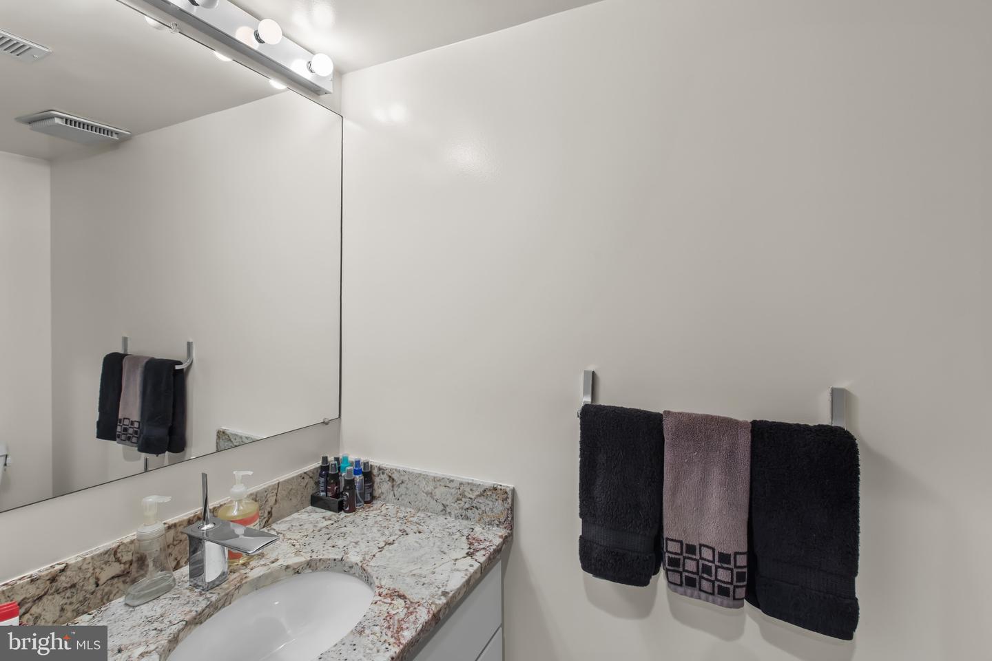 5211 MACARTHUR TER NW, WASHINGTON, District Of Columbia 20016, 4 Bedrooms Bedrooms, ,2 BathroomsBathrooms,Residential,For sale,5211 MACARTHUR TER NW,DCDC2205948 MLS # DCDC2205948