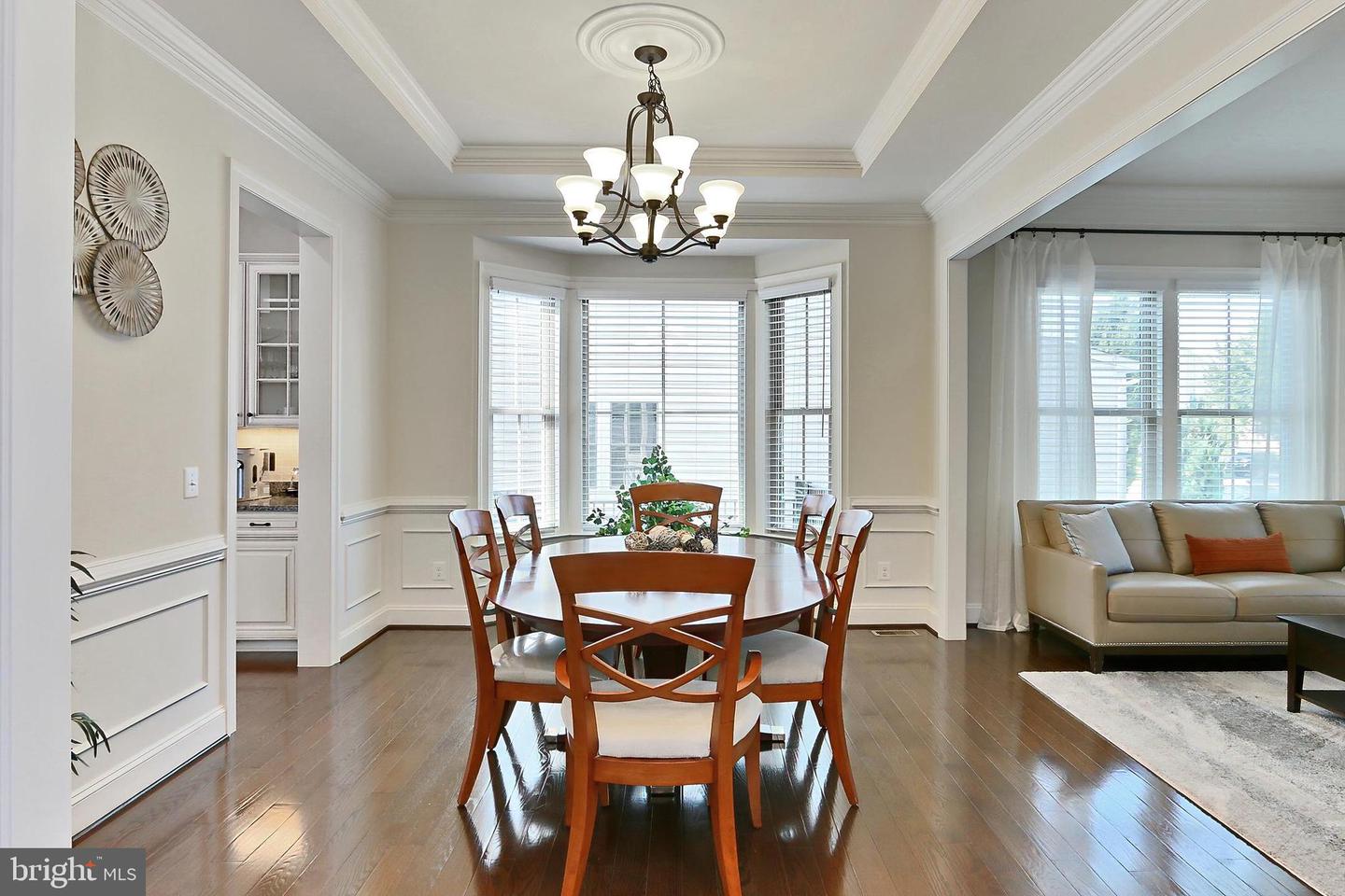 7901 LUKES LODGE PL, GAINESVILLE, Virginia 20155, 4 Bedrooms Bedrooms, ,4 BathroomsBathrooms,Residential,For sale,7901 LUKES LODGE PL,VAPW2097156 MLS # VAPW2097156