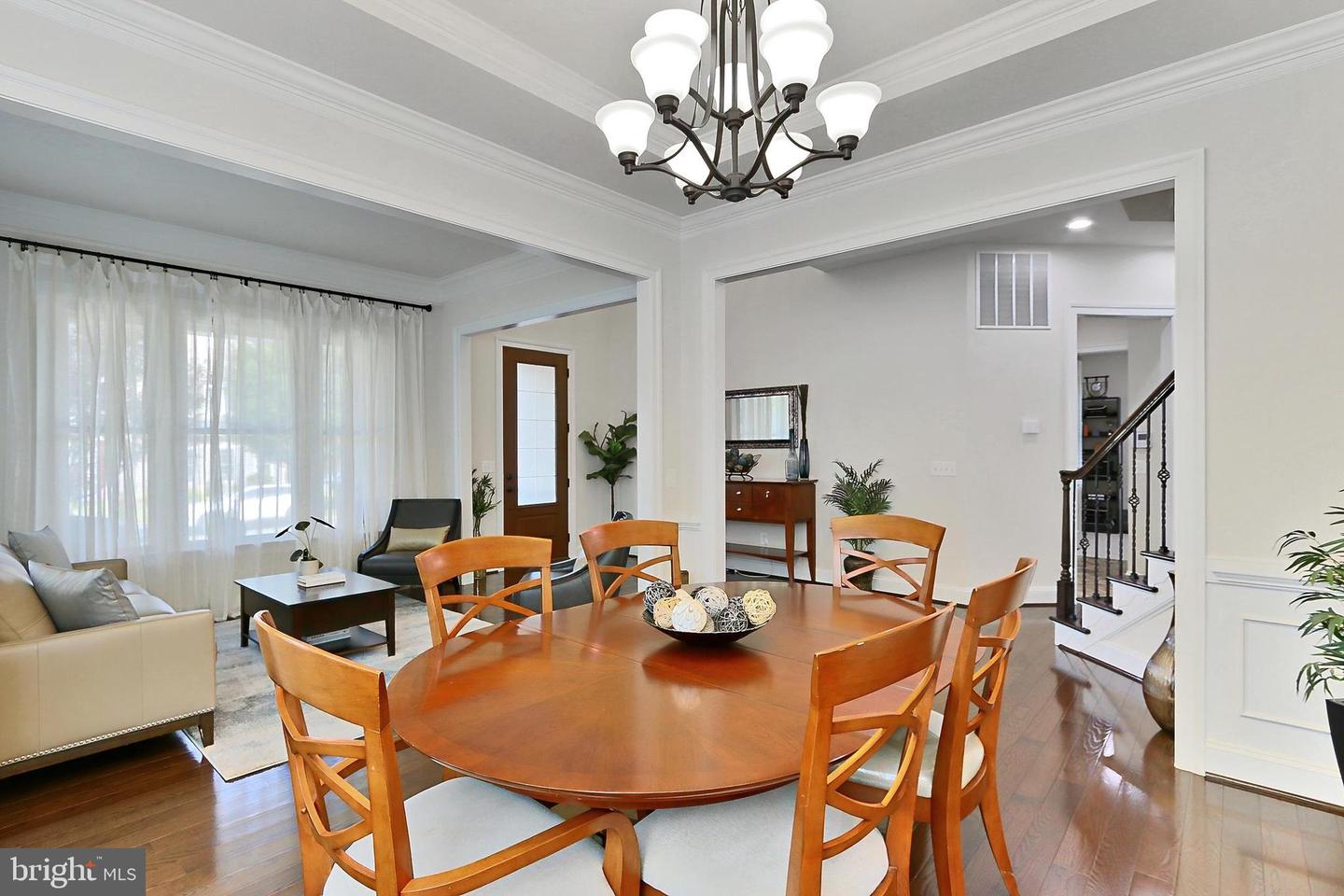 7901 LUKES LODGE PL, GAINESVILLE, Virginia 20155, 4 Bedrooms Bedrooms, ,4 BathroomsBathrooms,Residential,For sale,7901 LUKES LODGE PL,VAPW2097156 MLS # VAPW2097156