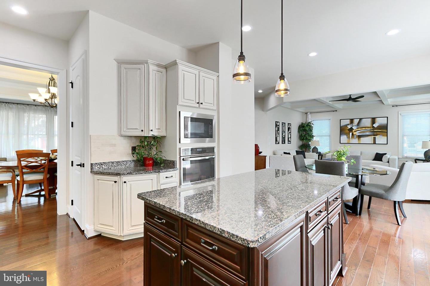 7901 LUKES LODGE PL, GAINESVILLE, Virginia 20155, 4 Bedrooms Bedrooms, ,4 BathroomsBathrooms,Residential,For sale,7901 LUKES LODGE PL,VAPW2097156 MLS # VAPW2097156