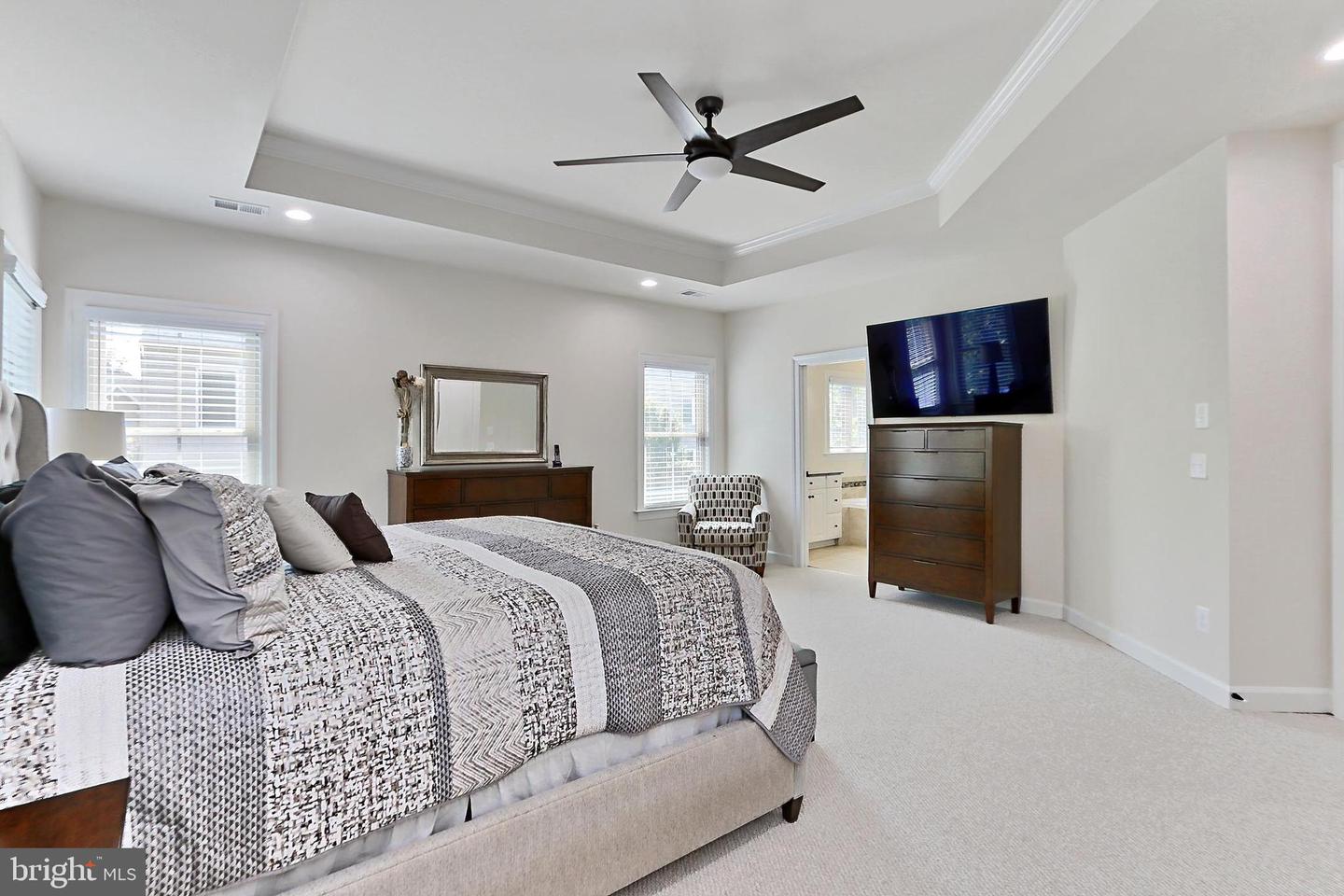 7901 LUKES LODGE PL, GAINESVILLE, Virginia 20155, 4 Bedrooms Bedrooms, ,4 BathroomsBathrooms,Residential,For sale,7901 LUKES LODGE PL,VAPW2097156 MLS # VAPW2097156