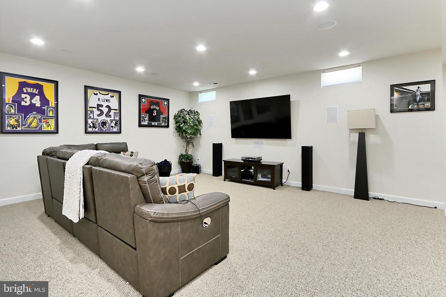 7901 LUKES LODGE PL, GAINESVILLE, Virginia 20155, 4 Bedrooms Bedrooms, ,4 BathroomsBathrooms,Residential,For sale,7901 LUKES LODGE PL,VAPW2097156 MLS # VAPW2097156