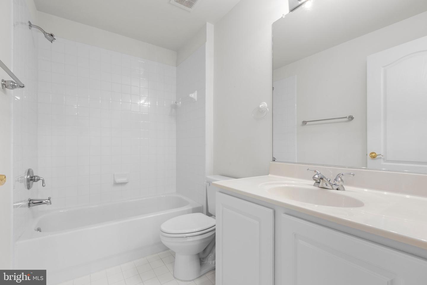 7 COVINGTON DR, FREDERICKSBURG, Virginia 22406, 3 Bedrooms Bedrooms, ,3 BathroomsBathrooms,Residential,For sale,7 COVINGTON DR,VAST2039978 MLS # VAST2039978