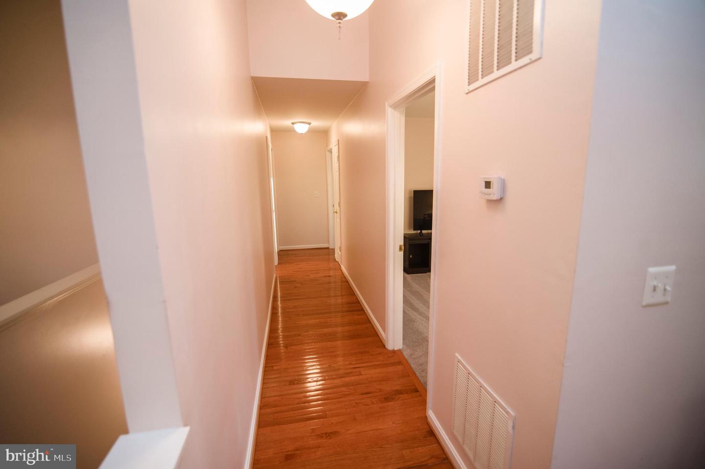 110 JAMESTOWN RD, FRONT ROYAL, Virginia 22630, 3 Bedrooms Bedrooms, ,3 BathroomsBathrooms,Residential,For sale,110 JAMESTOWN RD,VAWR2011526 MLS # VAWR2011526