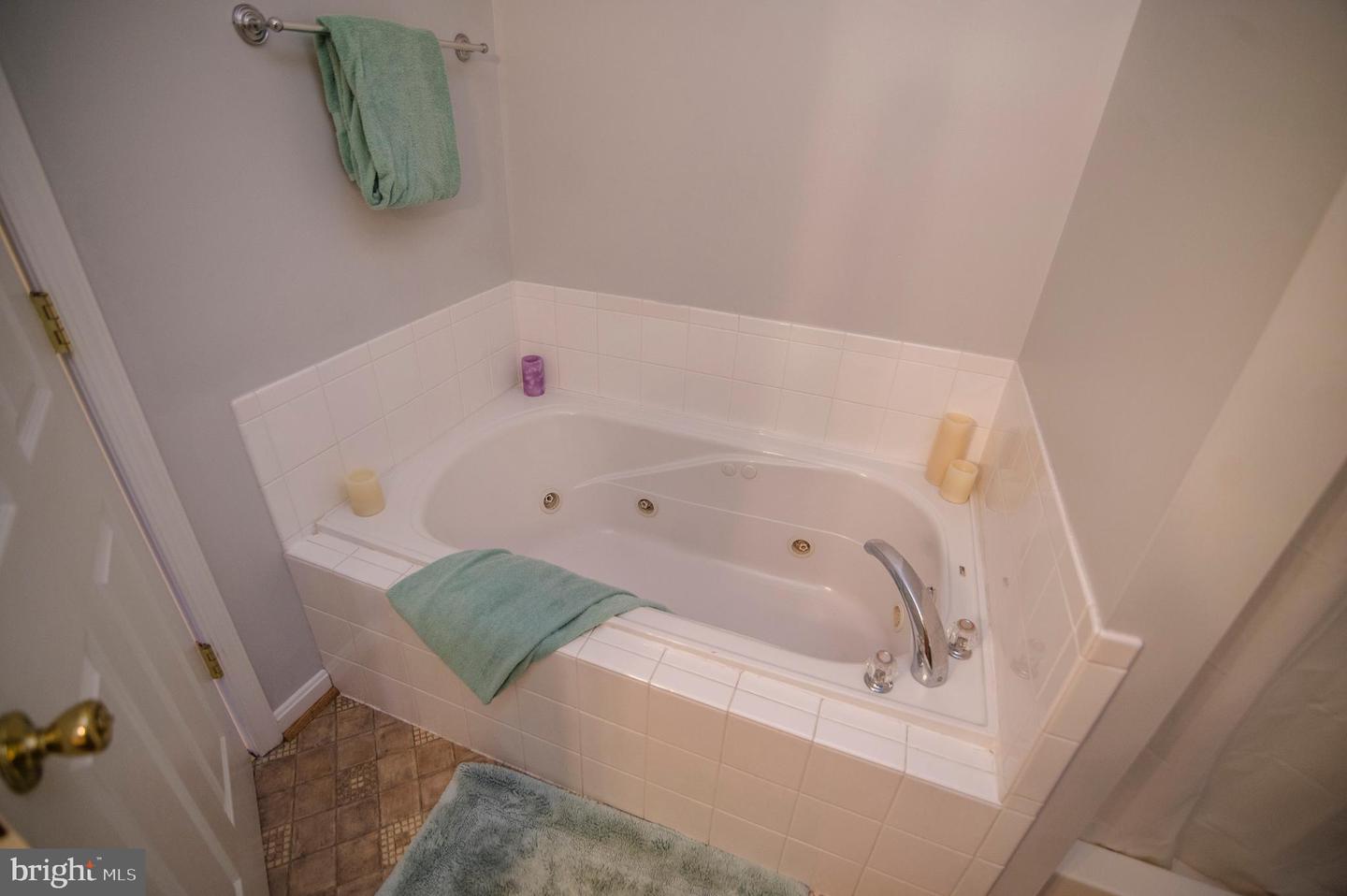 110 JAMESTOWN RD, FRONT ROYAL, Virginia 22630, 3 Bedrooms Bedrooms, ,3 BathroomsBathrooms,Residential,For sale,110 JAMESTOWN RD,VAWR2011526 MLS # VAWR2011526