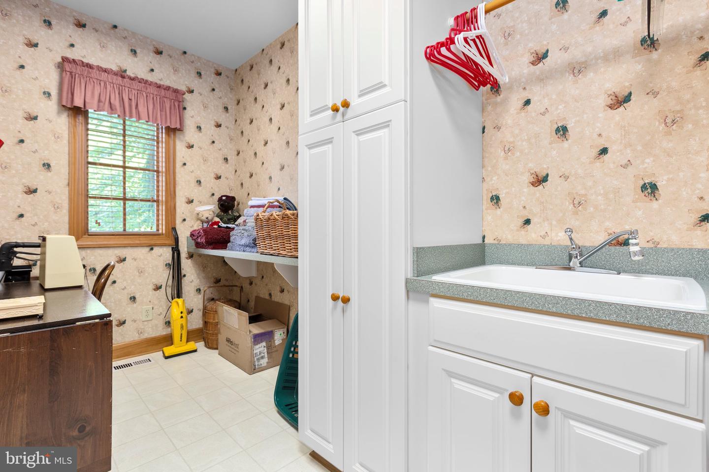 12520 PAIGE LN, FREDERICKSBURG, Virginia 22407, 4 Bedrooms Bedrooms, ,3 BathroomsBathrooms,Residential,For sale,12520 PAIGE LN,VASP2034090 MLS # VASP2034090
