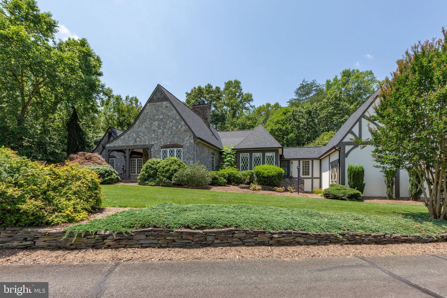 12520 PAIGE LN, FREDERICKSBURG, Virginia 22407, 4 Bedrooms Bedrooms, ,3 BathroomsBathrooms,Residential,For sale,12520 PAIGE LN,VASP2034090 MLS # VASP2034090