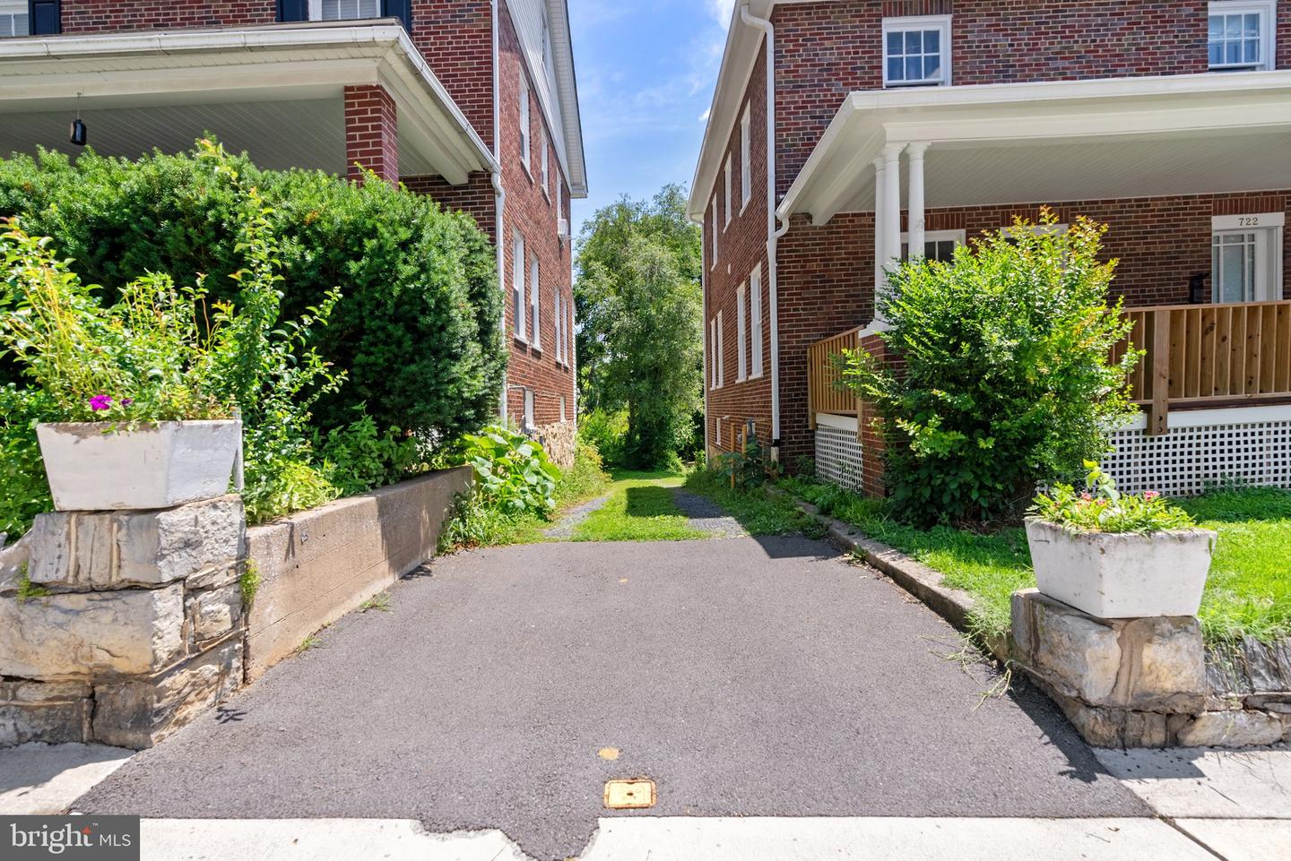 720 S KENT ST, WINCHESTER, Virginia 22601, 4 Bedrooms Bedrooms, ,2 BathroomsBathrooms,Residential,For sale,720 S KENT ST,VAWI2008008 MLS # VAWI2008008