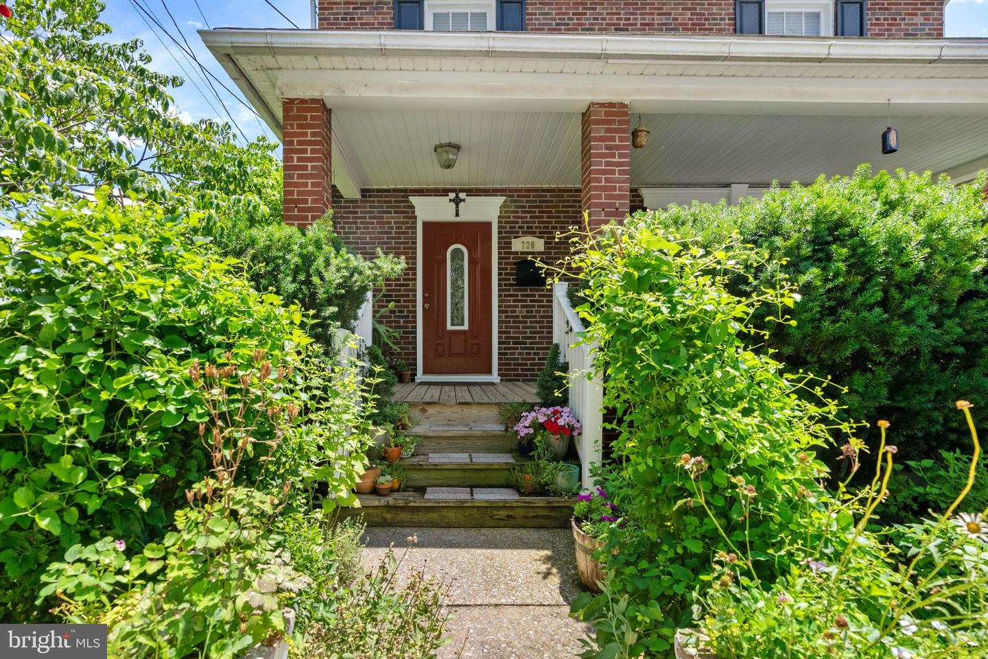 720 S KENT ST, WINCHESTER, Virginia 22601, 4 Bedrooms Bedrooms, ,2 BathroomsBathrooms,Residential,For sale,720 S KENT ST,VAWI2008008 MLS # VAWI2008008