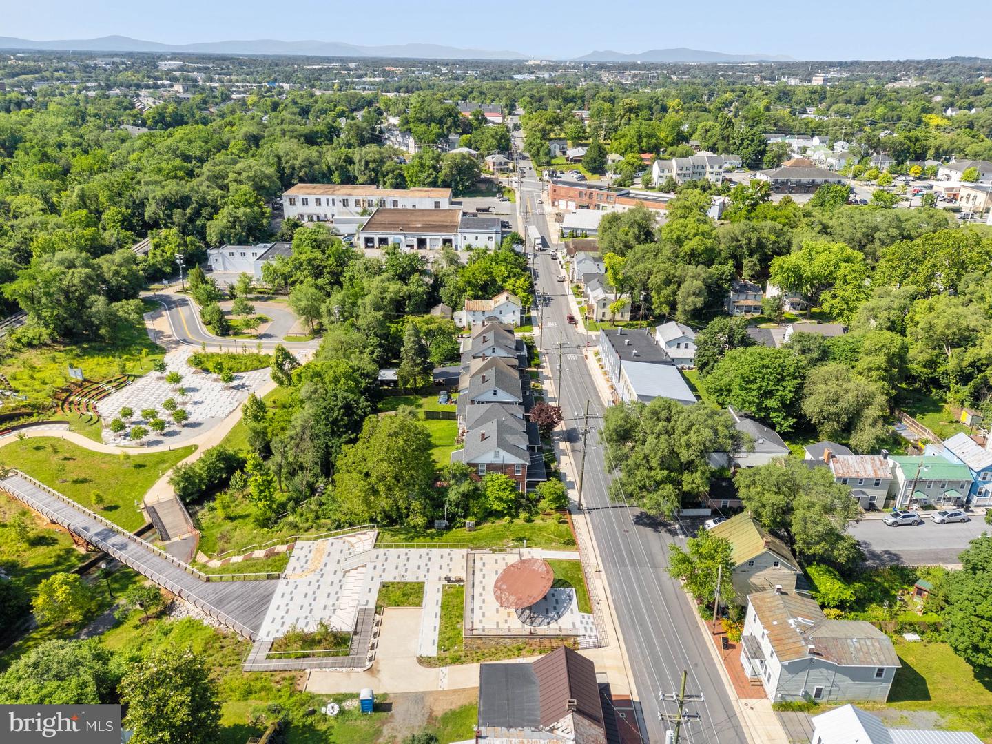 720 S KENT ST, WINCHESTER, Virginia 22601, 4 Bedrooms Bedrooms, ,2 BathroomsBathrooms,Residential,For sale,720 S KENT ST,VAWI2008008 MLS # VAWI2008008