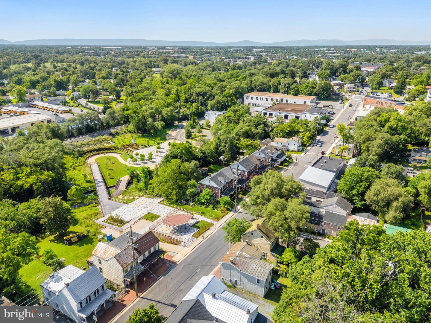 720 S KENT ST, WINCHESTER, Virginia 22601, 4 Bedrooms Bedrooms, ,2 BathroomsBathrooms,Residential,For sale,720 S KENT ST,VAWI2008008 MLS # VAWI2008008