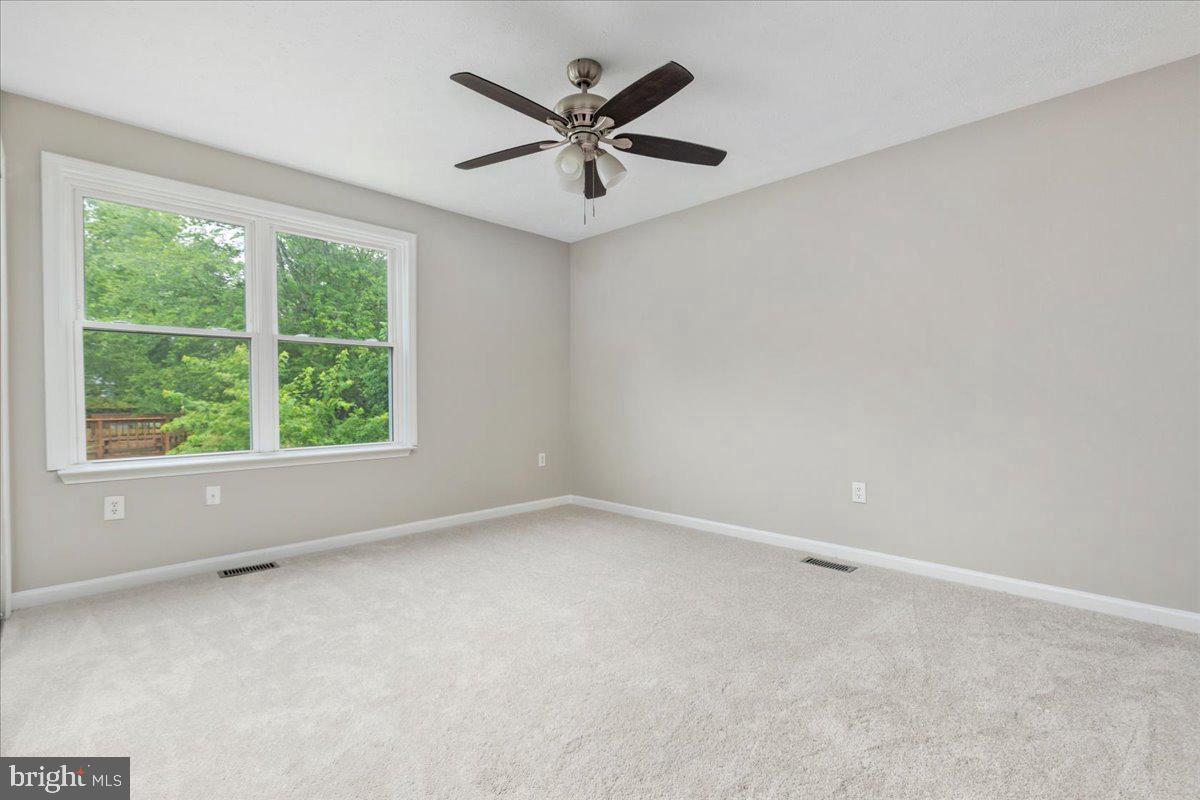 215 CHOPTANK RD, STAFFORD, Virginia 22556, 4 Bedrooms Bedrooms, ,3 BathroomsBathrooms,Residential,For sale,215 CHOPTANK RD,VAST2040068 MLS # VAST2040068