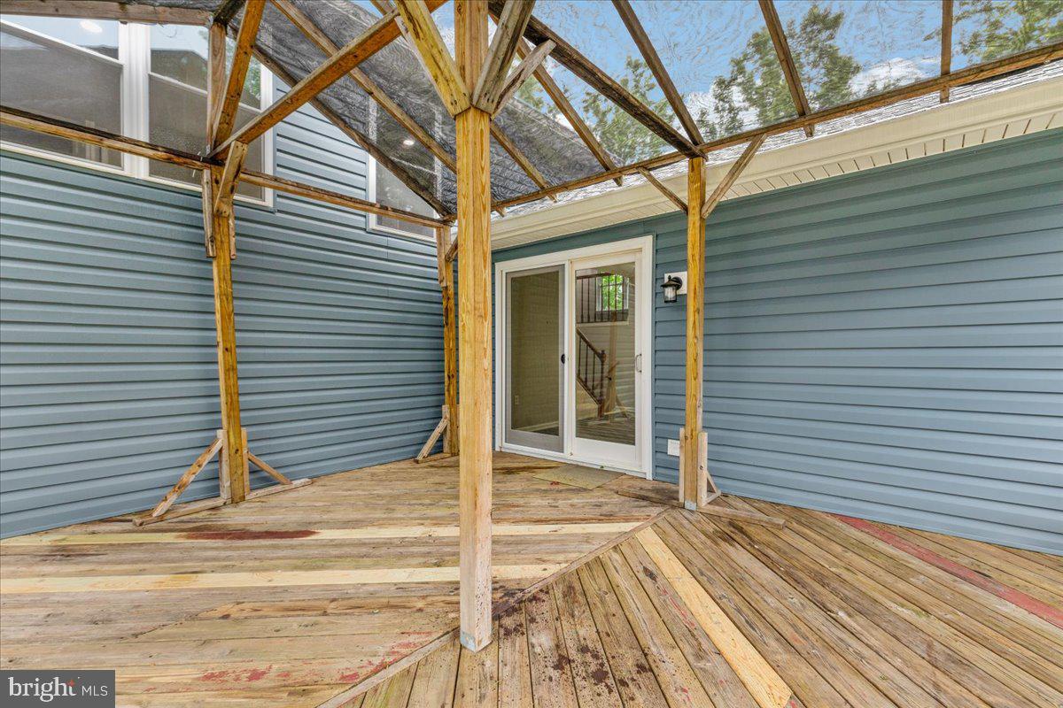 215 CHOPTANK RD, STAFFORD, Virginia 22556, 4 Bedrooms Bedrooms, ,3 BathroomsBathrooms,Residential,For sale,215 CHOPTANK RD,VAST2040068 MLS # VAST2040068