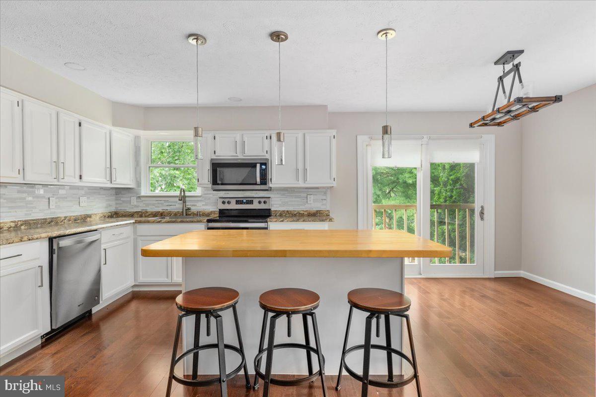 215 CHOPTANK RD, STAFFORD, Virginia 22556, 4 Bedrooms Bedrooms, ,3 BathroomsBathrooms,Residential,For sale,215 CHOPTANK RD,VAST2040068 MLS # VAST2040068