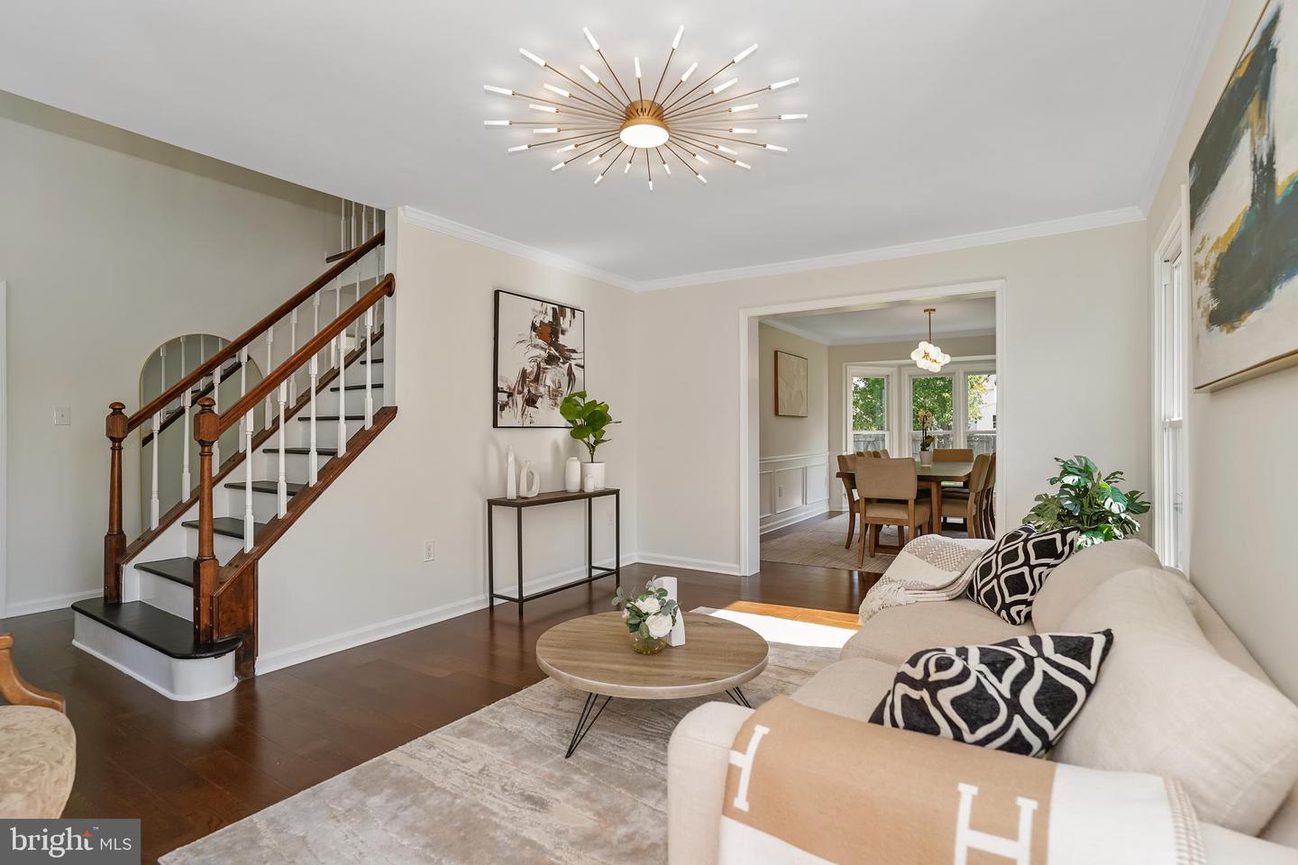 12910 ASHTON OAKS DR, FAIRFAX, Virginia 22030, 4 Bedrooms Bedrooms, ,3 BathroomsBathrooms,Residential,For sale,12910 ASHTON OAKS DR,VAFX2249396 MLS # VAFX2249396