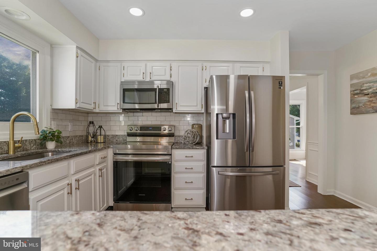 12910 ASHTON OAKS DR, FAIRFAX, Virginia 22030, 4 Bedrooms Bedrooms, ,3 BathroomsBathrooms,Residential,For sale,12910 ASHTON OAKS DR,VAFX2249396 MLS # VAFX2249396