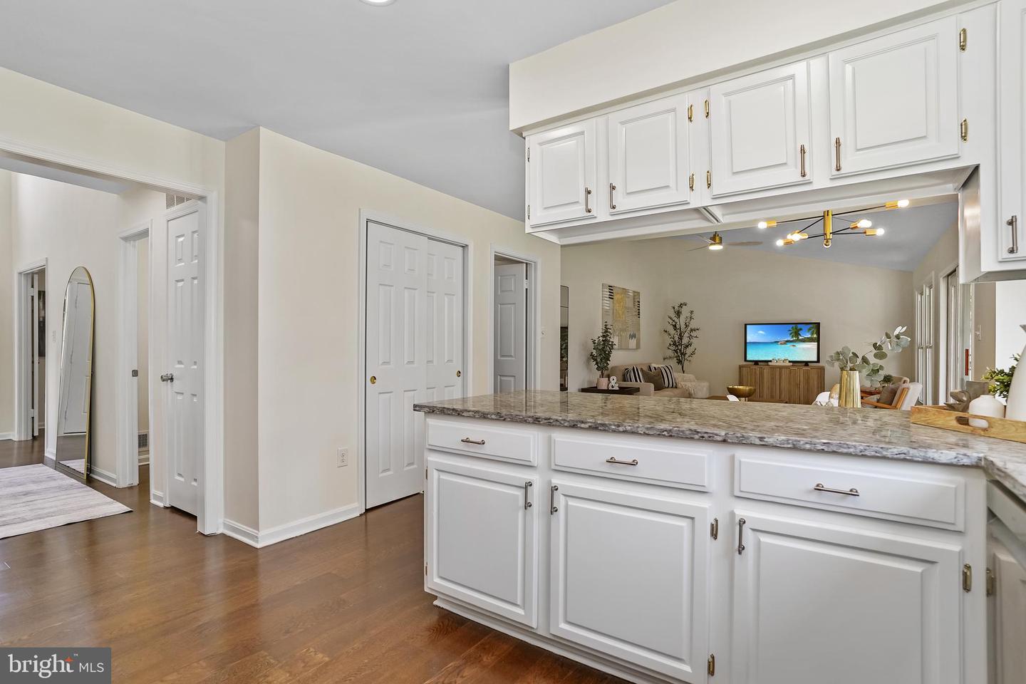 12910 ASHTON OAKS DR, FAIRFAX, Virginia 22030, 4 Bedrooms Bedrooms, ,3 BathroomsBathrooms,Residential,For sale,12910 ASHTON OAKS DR,VAFX2249396 MLS # VAFX2249396