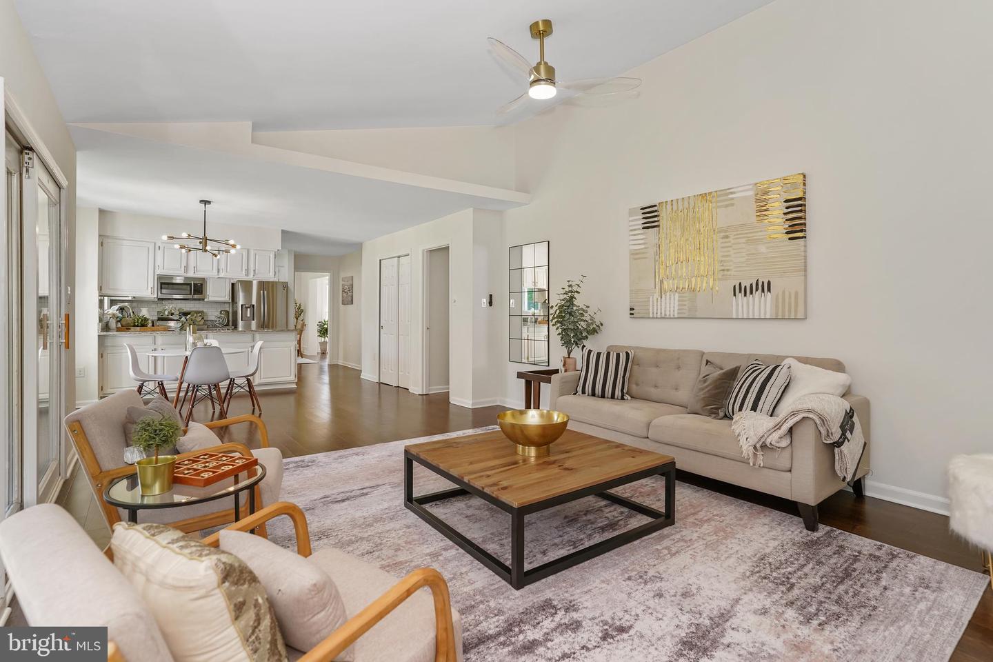 12910 ASHTON OAKS DR, FAIRFAX, Virginia 22030, 4 Bedrooms Bedrooms, ,3 BathroomsBathrooms,Residential,For sale,12910 ASHTON OAKS DR,VAFX2249396 MLS # VAFX2249396