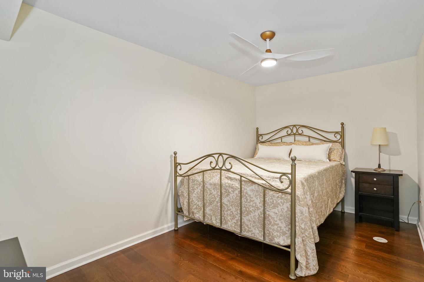 12910 ASHTON OAKS DR, FAIRFAX, Virginia 22030, 4 Bedrooms Bedrooms, ,3 BathroomsBathrooms,Residential,For sale,12910 ASHTON OAKS DR,VAFX2249396 MLS # VAFX2249396