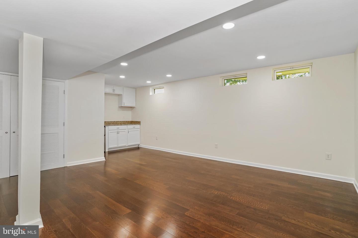 12910 ASHTON OAKS DR, FAIRFAX, Virginia 22030, 4 Bedrooms Bedrooms, ,3 BathroomsBathrooms,Residential,For sale,12910 ASHTON OAKS DR,VAFX2249396 MLS # VAFX2249396