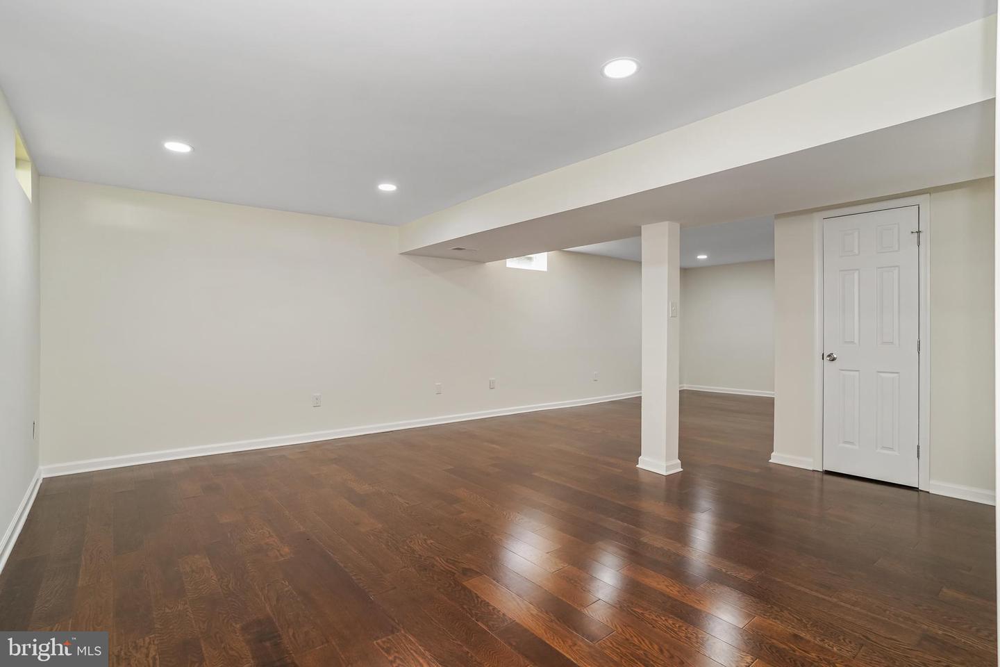 12910 ASHTON OAKS DR, FAIRFAX, Virginia 22030, 4 Bedrooms Bedrooms, ,3 BathroomsBathrooms,Residential,For sale,12910 ASHTON OAKS DR,VAFX2249396 MLS # VAFX2249396