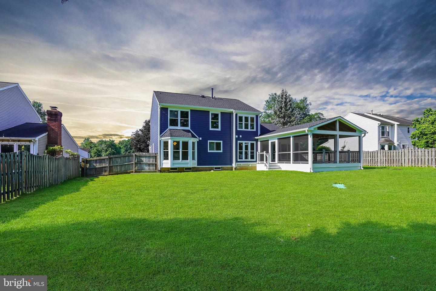 12910 ASHTON OAKS DR, FAIRFAX, Virginia 22030, 4 Bedrooms Bedrooms, ,3 BathroomsBathrooms,Residential,For sale,12910 ASHTON OAKS DR,VAFX2249396 MLS # VAFX2249396
