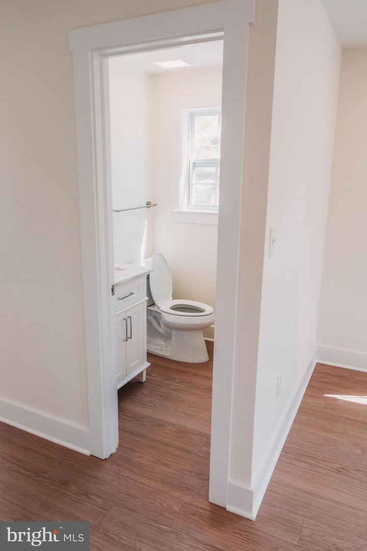 449 FALMOUTH ST, WARRENTON, Virginia 20186, 3 Bedrooms Bedrooms, ,2 BathroomsBathrooms,Residential,For sale,449 FALMOUTH ST,VAFQ2017156 MLS # VAFQ2017156