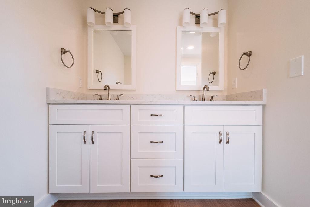 449 FALMOUTH ST, WARRENTON, Virginia 20186, 3 Bedrooms Bedrooms, ,2 BathroomsBathrooms,Residential,For sale,449 FALMOUTH ST,VAFQ2017156 MLS # VAFQ2017156