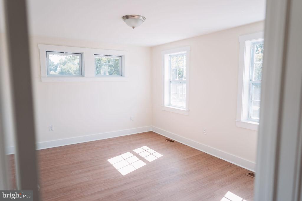 449 FALMOUTH ST, WARRENTON, Virginia 20186, 3 Bedrooms Bedrooms, ,2 BathroomsBathrooms,Residential,For sale,449 FALMOUTH ST,VAFQ2017156 MLS # VAFQ2017156