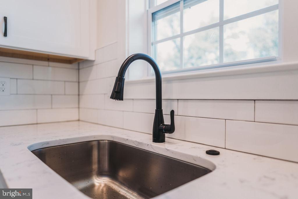 449 FALMOUTH ST, WARRENTON, Virginia 20186, 3 Bedrooms Bedrooms, ,2 BathroomsBathrooms,Residential,For sale,449 FALMOUTH ST,VAFQ2017156 MLS # VAFQ2017156