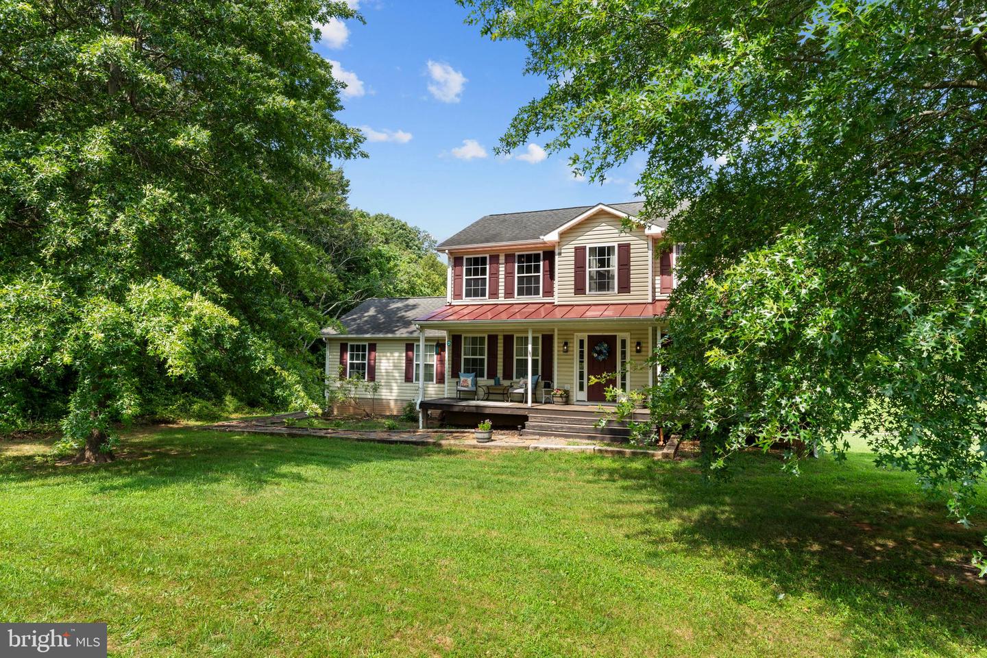 5302 SUMERDUCK RD, SUMERDUCK, Virginia 22742, 4 Bedrooms Bedrooms, ,2 BathroomsBathrooms,Residential,For sale,5302 SUMERDUCK RD,VAFQ2017170 MLS # VAFQ2017170