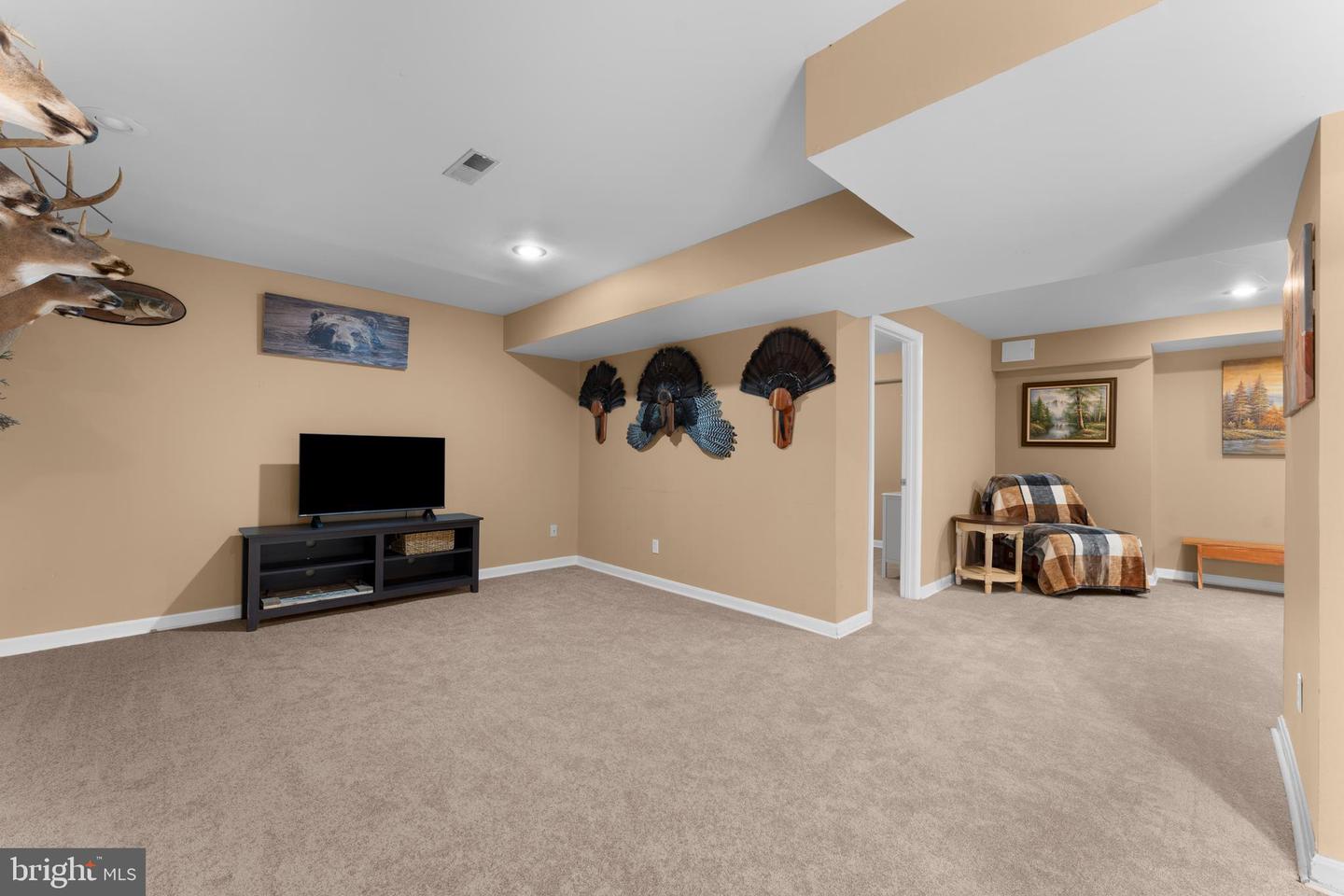 5302 SUMERDUCK RD, SUMERDUCK, Virginia 22742, 4 Bedrooms Bedrooms, ,2 BathroomsBathrooms,Residential,For sale,5302 SUMERDUCK RD,VAFQ2017170 MLS # VAFQ2017170