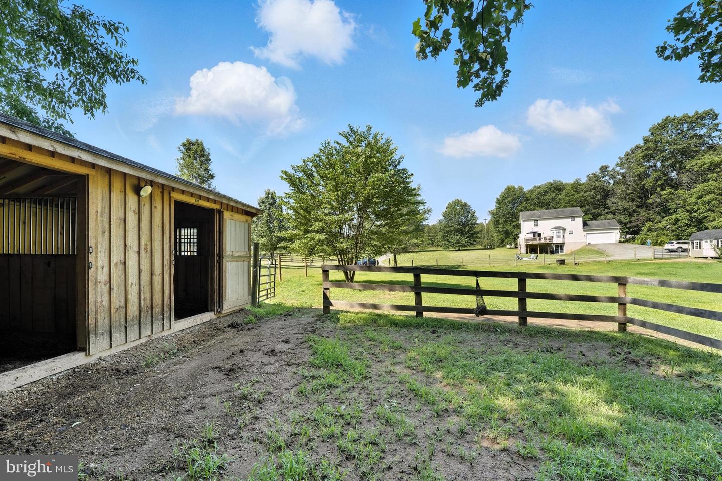 5302 SUMERDUCK RD, SUMERDUCK, Virginia 22742, 4 Bedrooms Bedrooms, ,2 BathroomsBathrooms,Residential,For sale,5302 SUMERDUCK RD,VAFQ2017170 MLS # VAFQ2017170