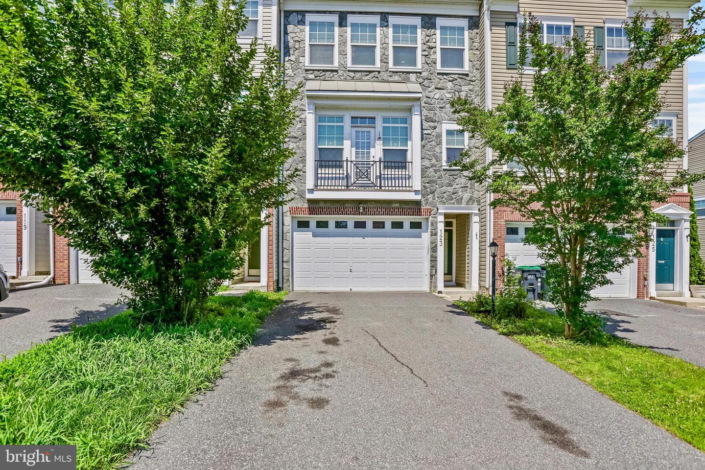 123 SHORT BRANCH RD, STAFFORD, Virginia 22556, 3 Bedrooms Bedrooms, ,3 BathroomsBathrooms,Residential,For sale,123 SHORT BRANCH RD,VAST2040206 MLS # VAST2040206