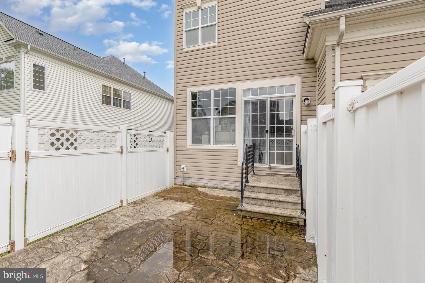 178 WOODSTREAM BLVD, STAFFORD, Virginia 22556, 5 Bedrooms Bedrooms, ,3 BathroomsBathrooms,Residential,For sale,178 WOODSTREAM BLVD,VAST2040230 MLS # VAST2040230