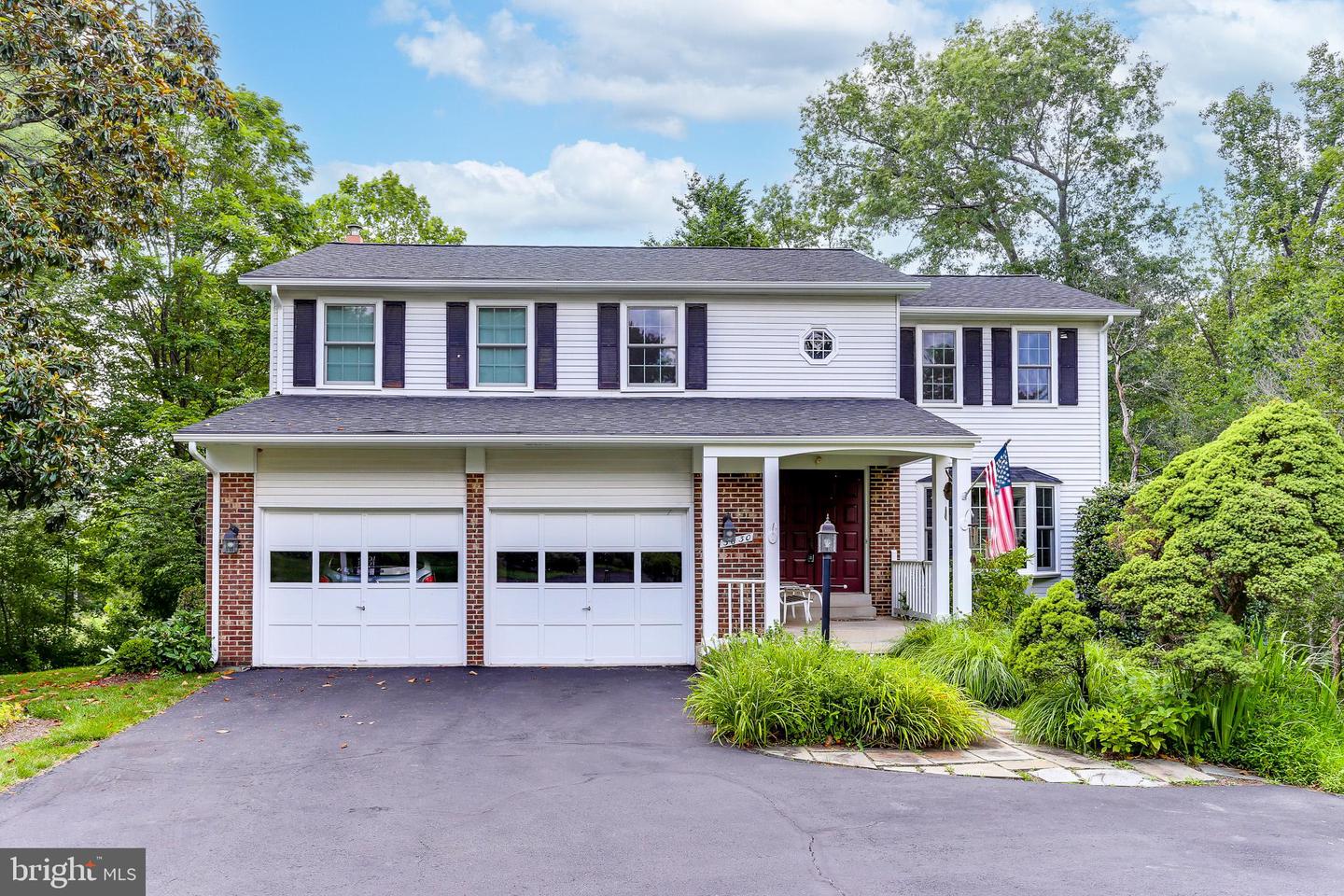 3630 ELDERBERRY PL, FAIRFAX, Virginia 22033, 5 Bedrooms Bedrooms, ,3 BathroomsBathrooms,Residential,For sale,3630 ELDERBERRY PL,VAFX2250478 MLS # VAFX2250478