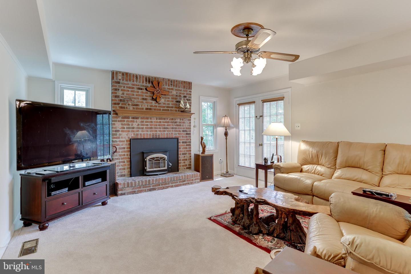 3630 ELDERBERRY PL, FAIRFAX, Virginia 22033, 5 Bedrooms Bedrooms, ,3 BathroomsBathrooms,Residential,For sale,3630 ELDERBERRY PL,VAFX2250478 MLS # VAFX2250478