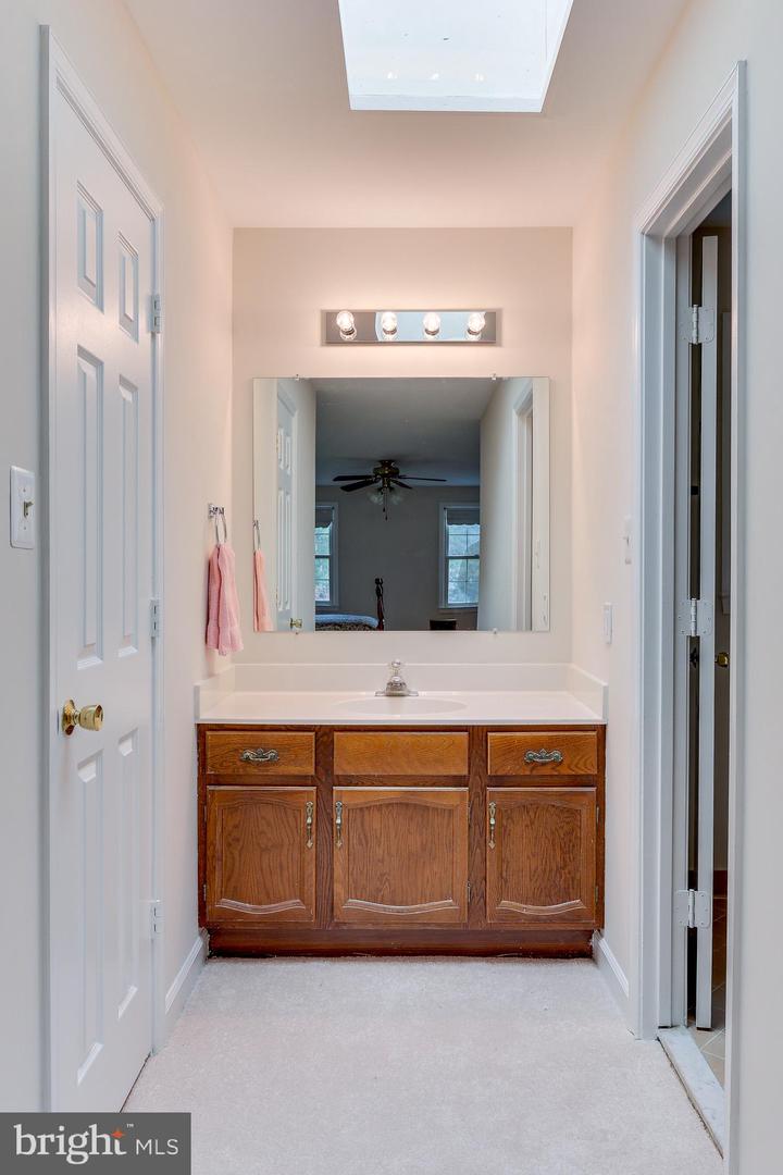 3630 ELDERBERRY PL, FAIRFAX, Virginia 22033, 5 Bedrooms Bedrooms, ,3 BathroomsBathrooms,Residential,For sale,3630 ELDERBERRY PL,VAFX2250478 MLS # VAFX2250478