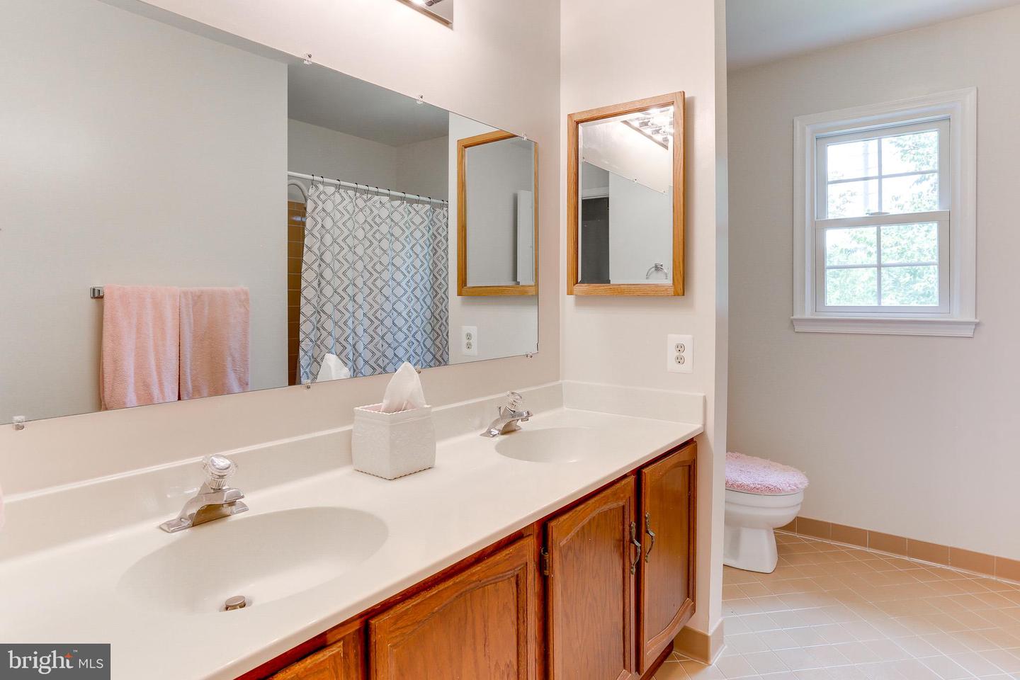 3630 ELDERBERRY PL, FAIRFAX, Virginia 22033, 5 Bedrooms Bedrooms, ,3 BathroomsBathrooms,Residential,For sale,3630 ELDERBERRY PL,VAFX2250478 MLS # VAFX2250478
