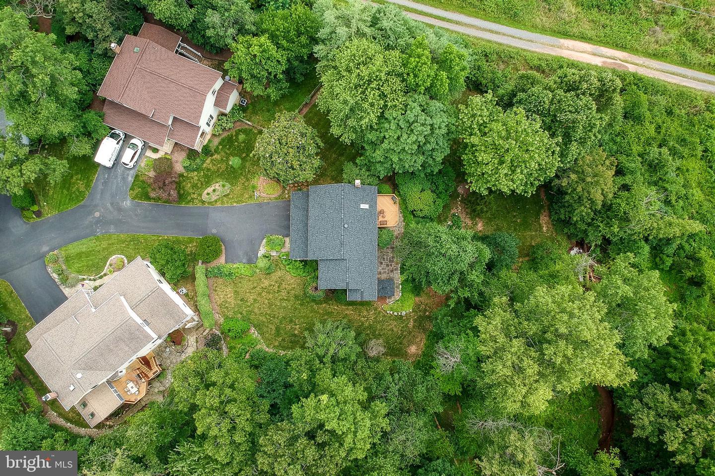 3630 ELDERBERRY PL, FAIRFAX, Virginia 22033, 5 Bedrooms Bedrooms, ,3 BathroomsBathrooms,Residential,For sale,3630 ELDERBERRY PL,VAFX2250478 MLS # VAFX2250478