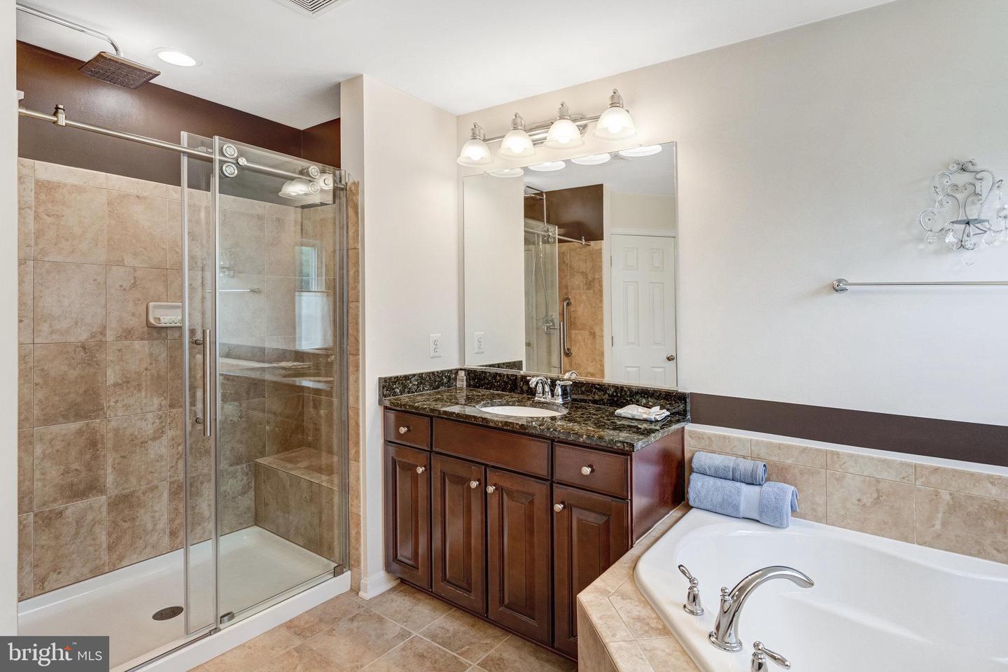 16280 EAGLE FLIGHT CIR, WOODBRIDGE, Virginia 22191, 5 Bedrooms Bedrooms, ,3 BathroomsBathrooms,Residential,For sale,16280 EAGLE FLIGHT CIR,VAPW2097948 MLS # VAPW2097948