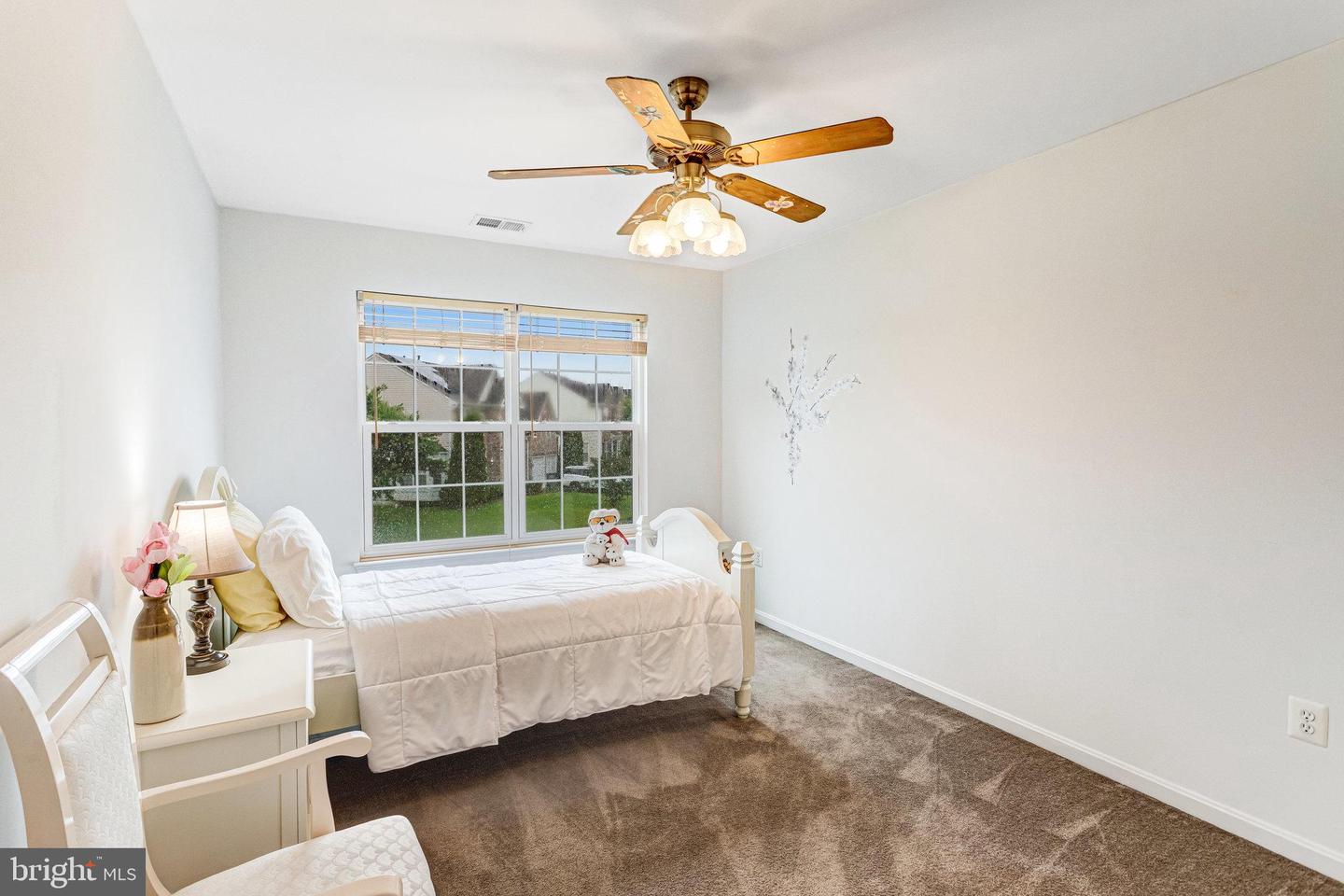 16280 EAGLE FLIGHT CIR, WOODBRIDGE, Virginia 22191, 5 Bedrooms Bedrooms, ,3 BathroomsBathrooms,Residential,For sale,16280 EAGLE FLIGHT CIR,VAPW2097948 MLS # VAPW2097948